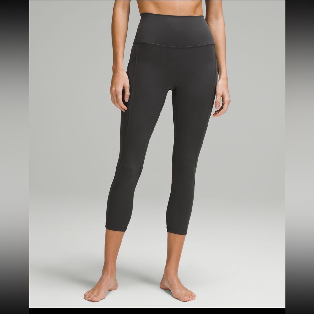 Lululemon Align High-Rise Crop with pockets 23”